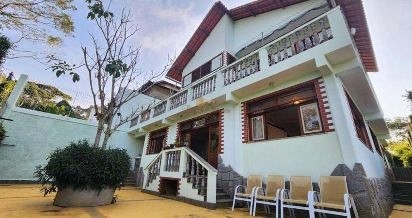 Casa em Condomínio para Venda em Teresópolis, Golfe, 3 dormitórios, 2 suítes, 3 banheiros, 2 vagas