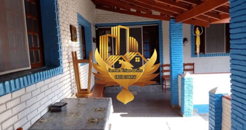 Oportunidade única: Casa à venda em Taubaté-SP, Chácara São Silvestre! Com 2 quartos, 1 sala, 2 banheiros, 2 vagas de garagem e 165m².