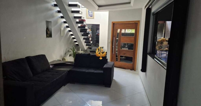 Casa à venda em Taubaté-SP, Jardim Garcez: 3 quartos, 1 suíte, 2 salas, 2 banheiros, 2 vagas, 195m². Imperdível!