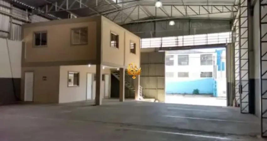 Aluguel de galpão comercial no residencial estoril, taubaté-sp: 2 salas, 2 banheiros, 4 vagas de garagem - 636m².