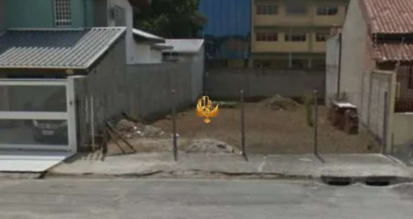 Terreno à venda em Taubaté-SP, Jardim do Sol: 300m² para construir seu sonho.
