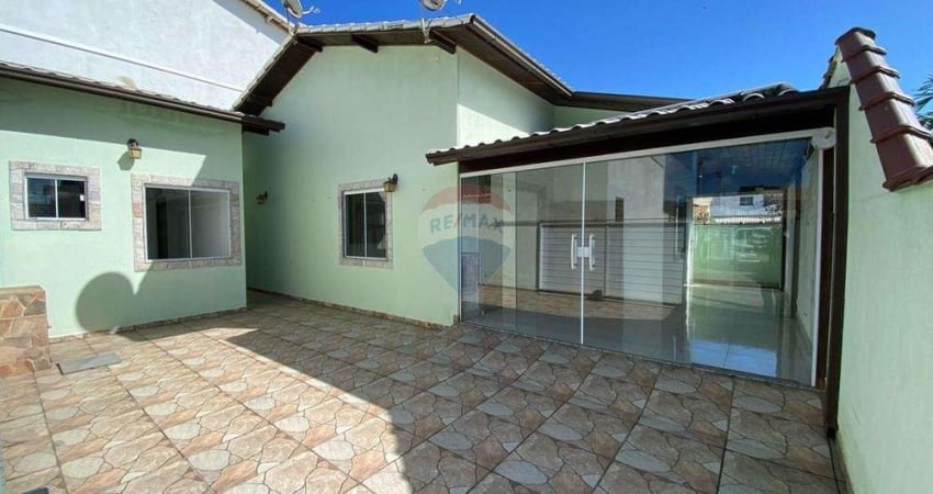 À venda – Casa charmosa a poucos passos da praia – Praia Rasa, Armação dos Búzios!