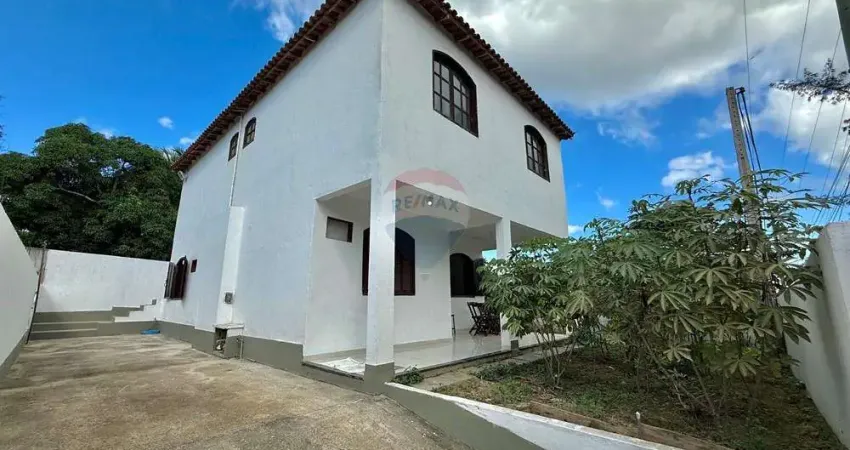 A venda - casa de 6 quartos com 4 suítes e entrada independente em Búzios