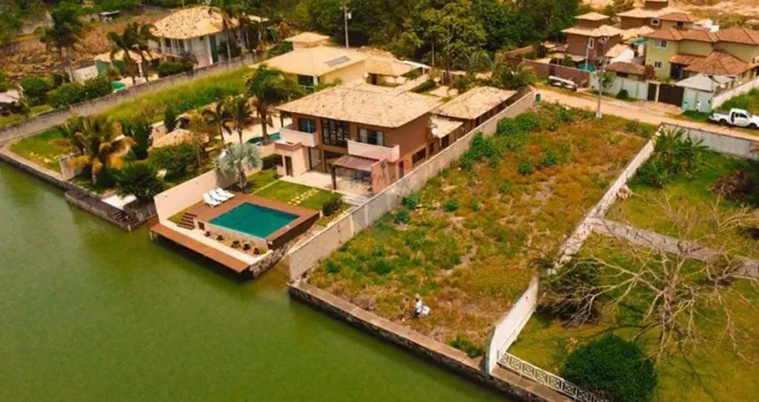 À venda Terreno na beira do canal da Marina | Aretê - Búzios