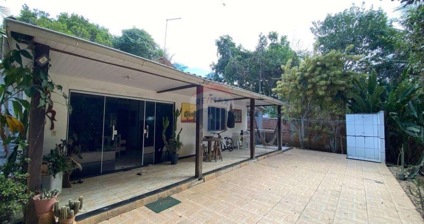 À venda: Casa linda com amplo terreno de 2.263 m² no Alto da Boa Vista, Armação dos Búzios
