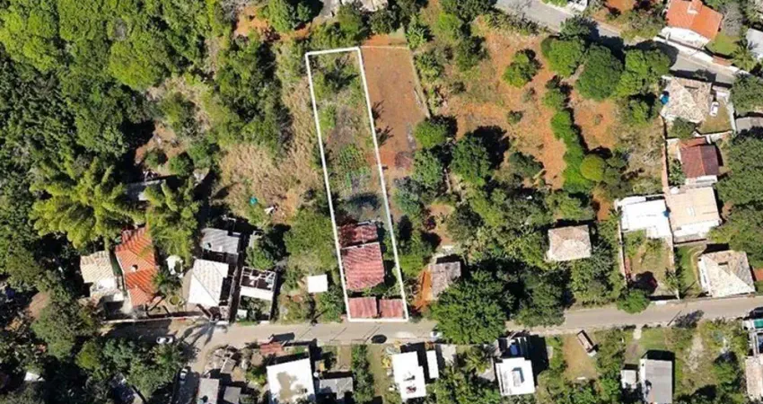 À venda: Casa com 6 quartos sendo 4 suítes em terreno de 907 m² em José Gonçalves, Armação dos Búzios