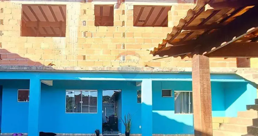 À venda: Casa duplex com área gourmet, pronta para morar na Rasa, Armação dos Búzios