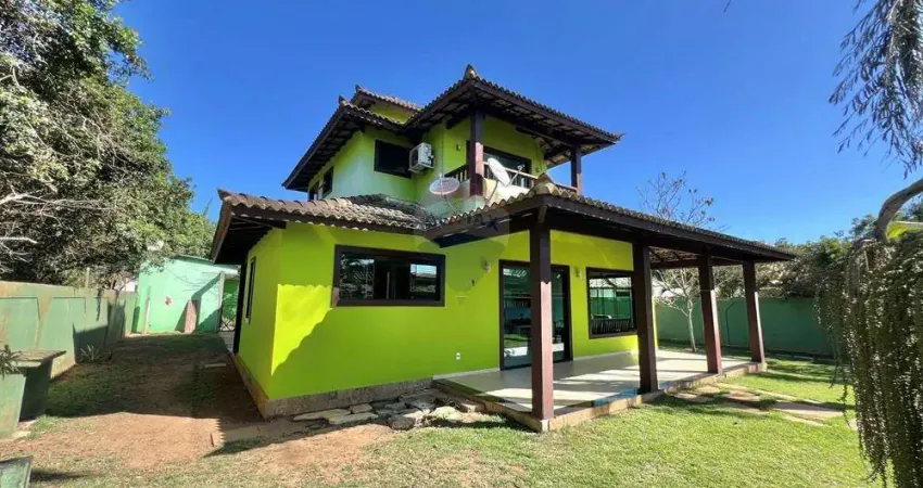 Casa à venda com 3 quartos + anexo na marina, perto da escola dominus