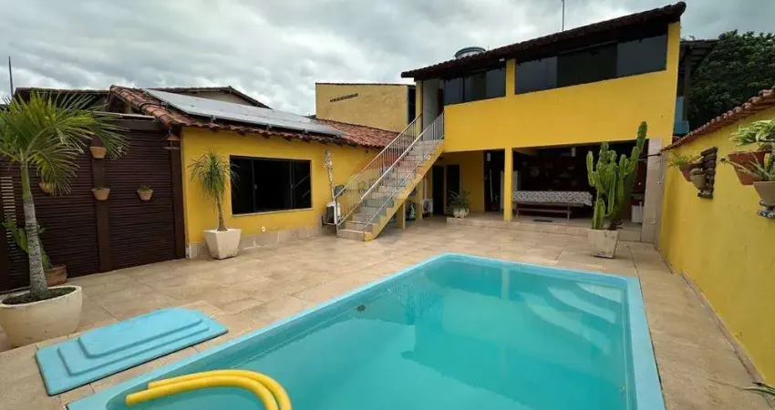 Casa à venda no centro de  búzios com rgi e financiamento bancário.