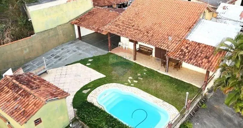 À venda: casa a 5 minutos da praia de manguinhos, armação dos búzios