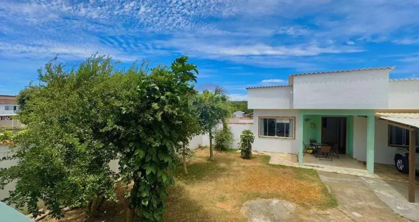 À venda: duas casas independentes com amplo terreno no bairro vila verde, armação dos búzios