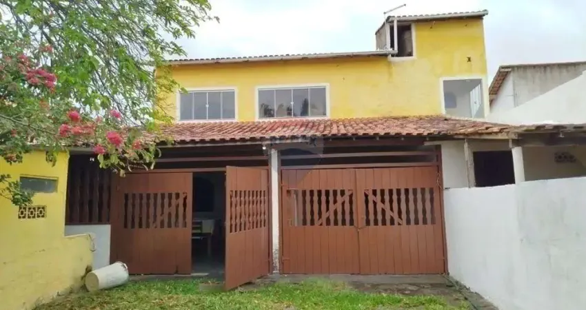 Casa com 4 quartos à venda na Rua Hermanida Jacob Perenha, 11, Unamar, Cabo Frio