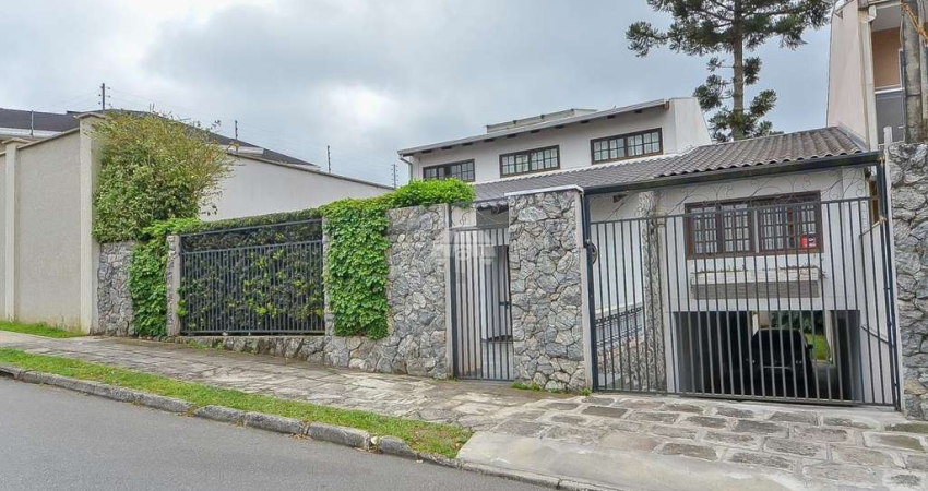Casa para Venda em São José dos Pinhais, Aristocrata, 5 dormitórios, 1 suíte, 3 banheiros, 3 vagas