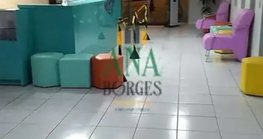 ALUGO PRÉDIO COMERCIAL AVENIDA EUGENIO SALERNO OTIMA LOCALIZAÇÃO COM 17 SALAS