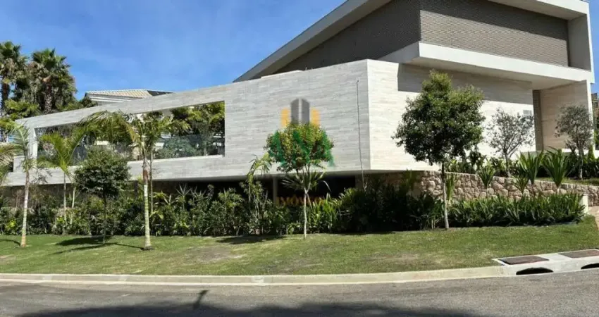 Residência de alto padrão com exclusividade singular.  elegância e conforto no melhor estilo