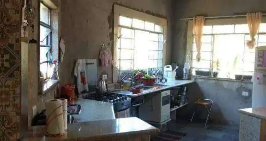 Sítio com 3 dormitórios à venda, 24200 m² por R$ 530.000 - Vila Pedra Vermelha - Mairiporã/SP