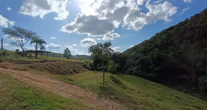 Sítio encantador à venda no bairro brilhante, em itajaí/sc!