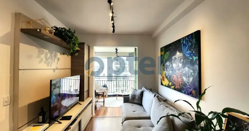 Apartamento de 2 dorms (suíte), 1 vaga, churrasqueira à carvão no condominio Exuberance Club