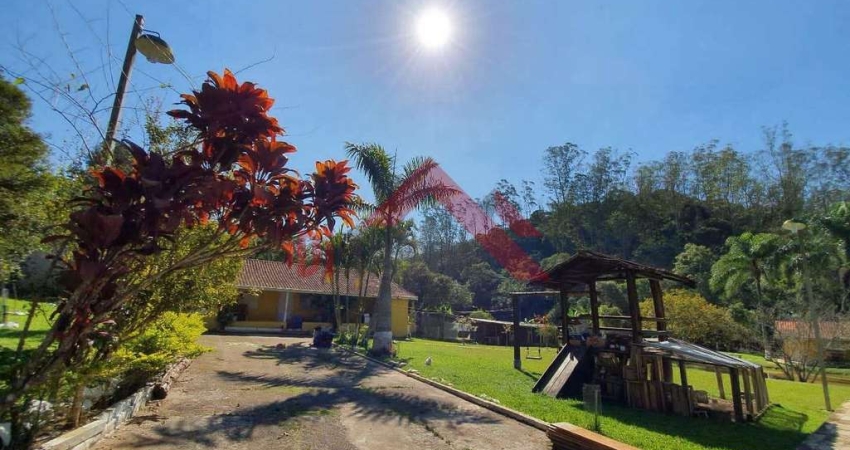 Chácara com 2 dorms, Casa Vermelha, Ribeirão Pires - R$ 1.2 mi, Cod: 2704