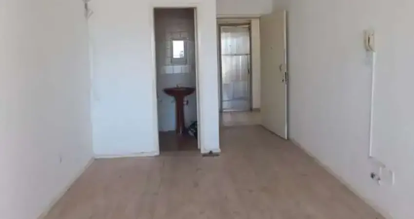 Casa comercial para alugar no Partenon, Porto Alegre 