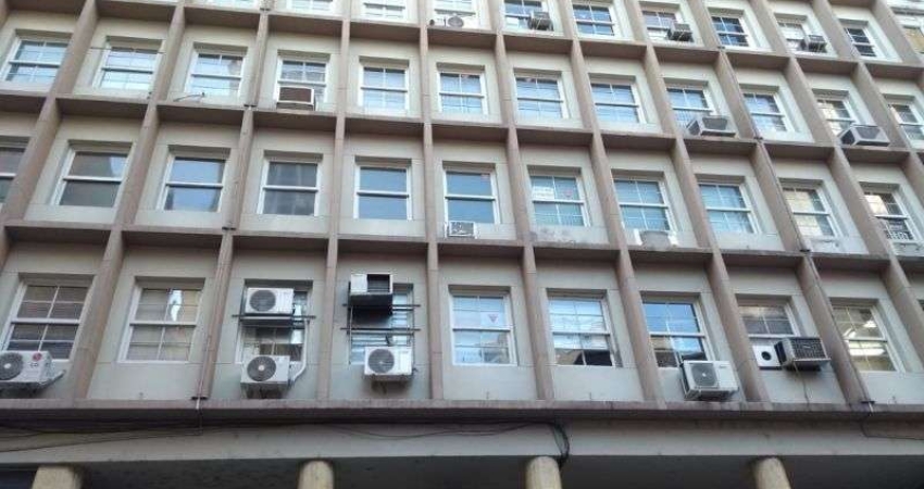 Sala comercial à venda no Centro, Porto Alegre 