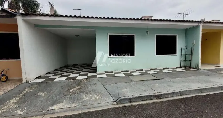 Casa à Venda em Costeira Araucária, 2 Quartos, 66m² por R$280mil