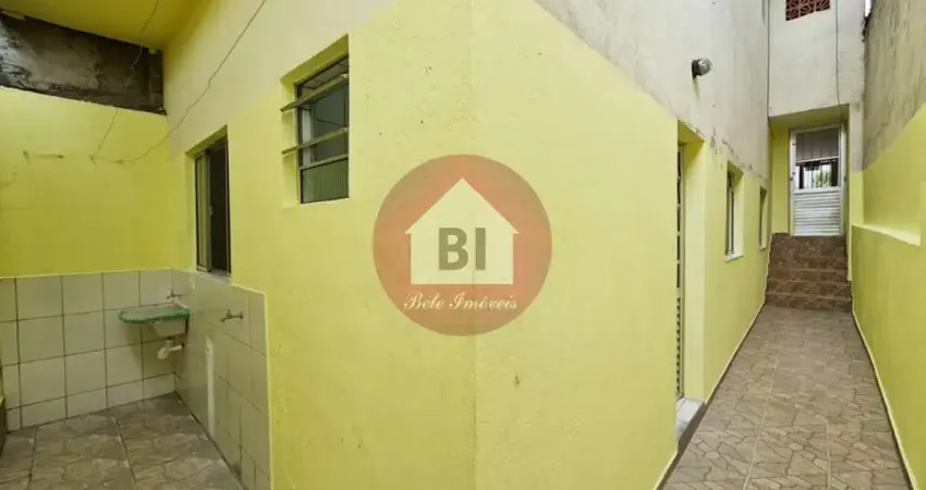 Casa com 01 dormitório - sem vaga - aluguel r$ 1100/mês - cidade patriarca - são paulo/sp - 50 metros quadrados.