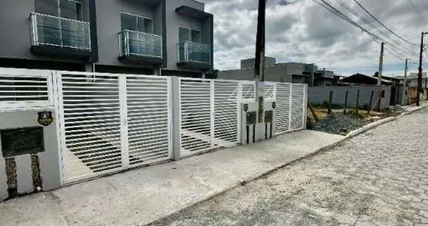 Sobrado com 2 dormitórios à venda, 65 m² - itacolomi - balneário piçarras/sc