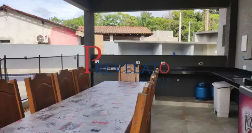 CT-9243 OPORTUNIDADE LINDA CASA EM CONDOMÍNIO FECHADO LADO SERRA