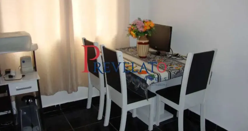 PR-8120 QUATRO CASAS NO MESMO PRÉDIO - VENDA À VISTA