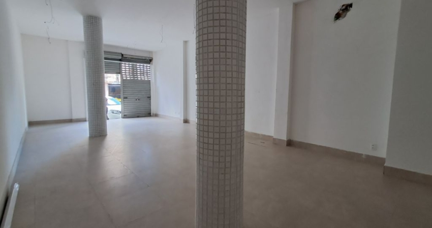 Ponto comercial com 1 sala para alugar no Dois de Julho, Salvador 