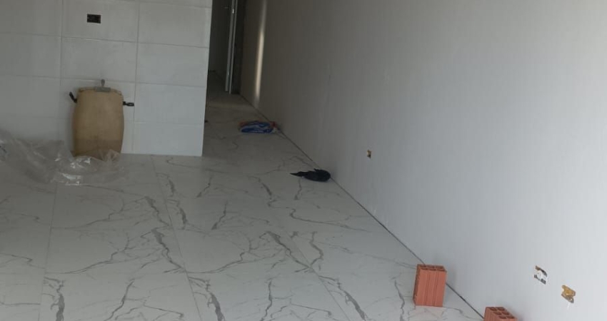 CASA NOVA BEM LOCALIZADA