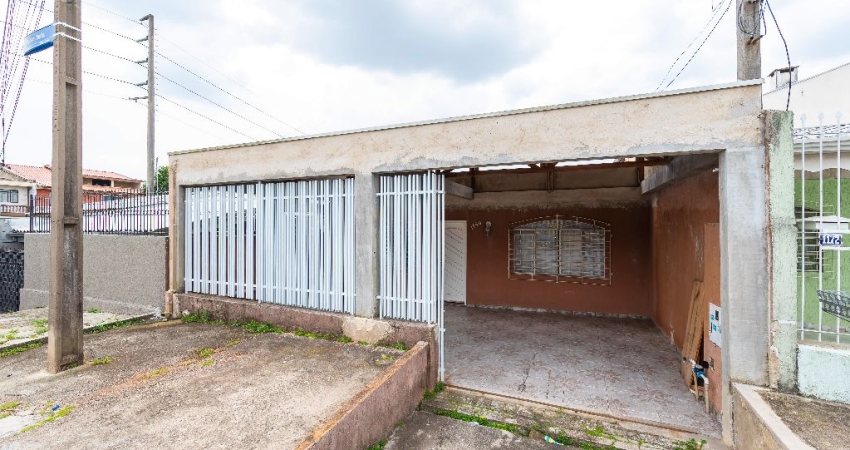 Casa com 2 Quartos e 2 Vagas no Pinheirinho – Use seu FGTS!