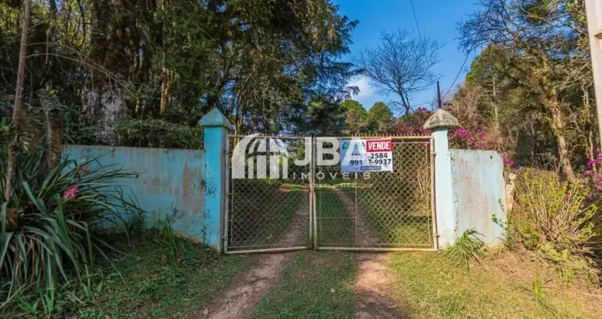 Chácara / sítio com 3 quartos à venda na Rua Antônio Selusniak, Quatro Pinheiros, Mandirituba