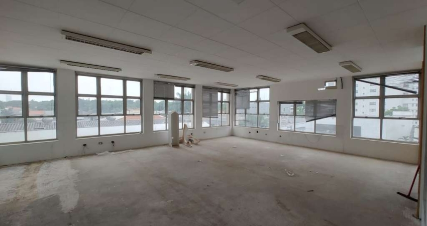 Atraente conjunto comercial para venda, 150m²