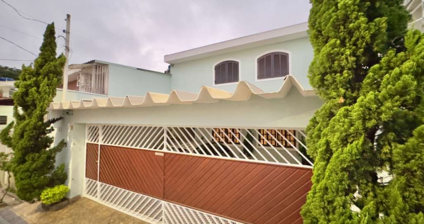 Atraente sobrado para venda em Vila Constançia com 3 quartos, sendo 1 suíte, 300m²