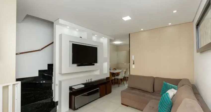 Casa no condomínio Condomínio Covello para venda com 2 quartos, sendo 2 suítes, 68m²