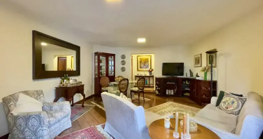 Confortável apartamento tipo para venda em moema com 4 quartos, sendo 2 suítes, 142m²