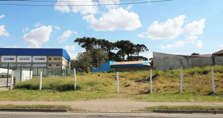 Terreno com 1.965m² , à venda, no bairro Quississana em São José dos Pinhais