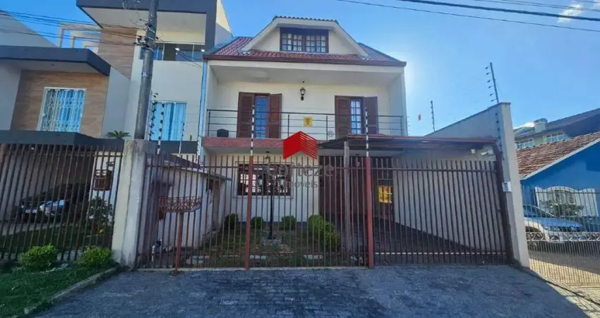 Sobrado com 302m² 4 quartos, à venda, no bairro Cajuru em Curitiba