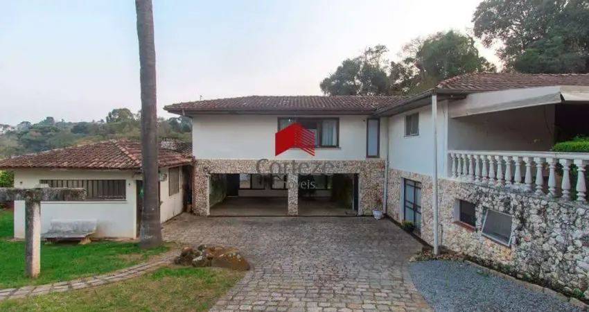 Casa com 490m² 4 quartos, à venda, no bairro Vista Alegre em Curitiba