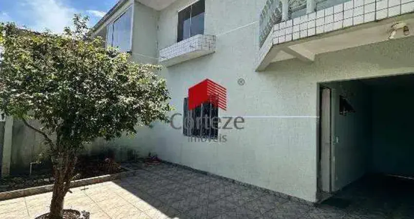 Sobrado com 100,14m² 3 quartos, à venda, no bairro Pinheirinho em Curitiba