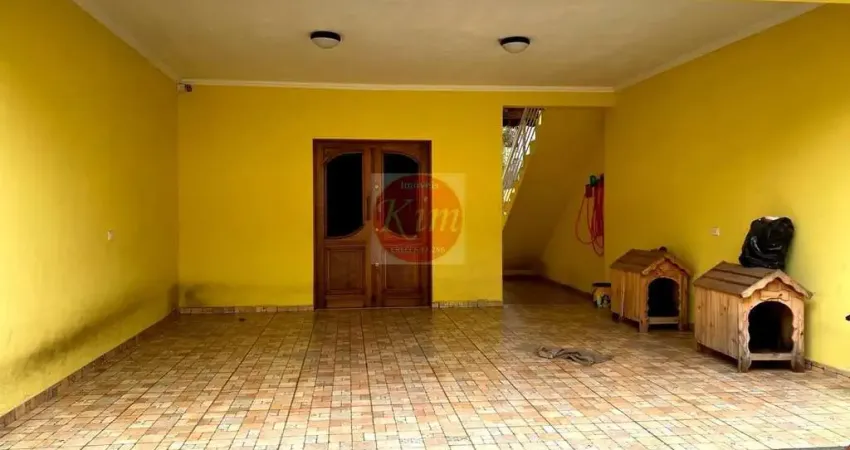 Sobrado para Venda em Ferraz de Vasconcelos, Jardim Nossa Senhora do Caminho, 3 dormitórios, 2 suítes, 3 banheiros, 4 vagas