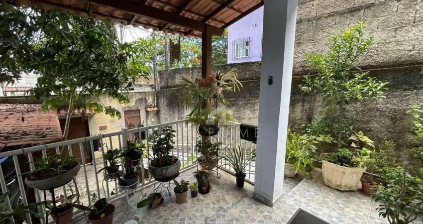 Casa Trevo de Maria Paula (+ 2 casas e 1 terreno podendo vender em conjunto)