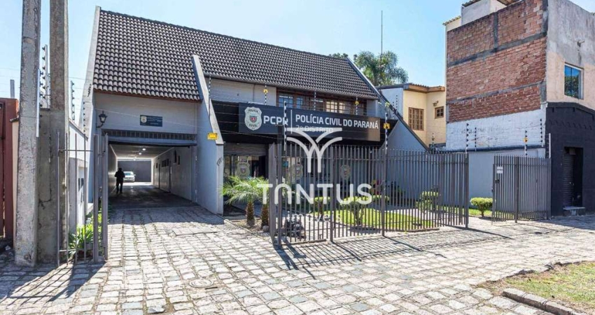Casa à venda, 667 m² por R$ 3.650.000,00 - Rebouças - Curitiba/PR