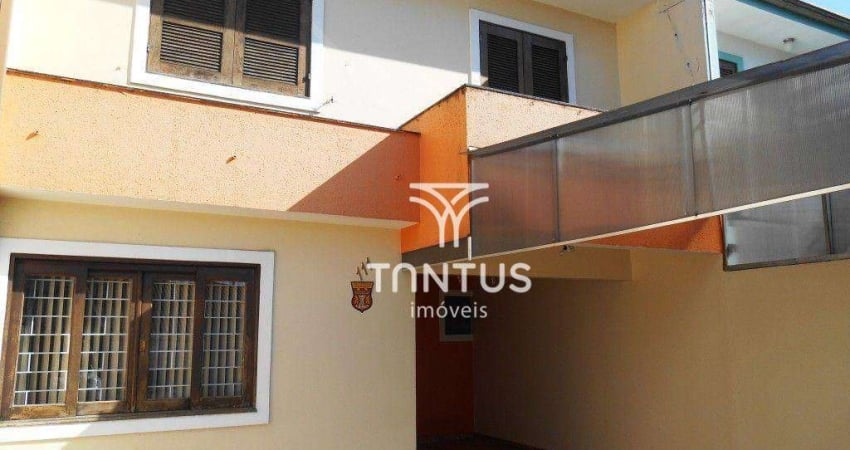 Sobrado com 3 dormitórios para alugar, 110 m² por R$ 2.800/mês - Atuba - Curitiba/PR