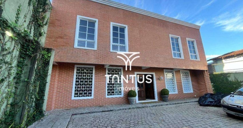 Conjunto para alugar por R$3.500.00 mês - Vista Alegre - Curitiba/PR