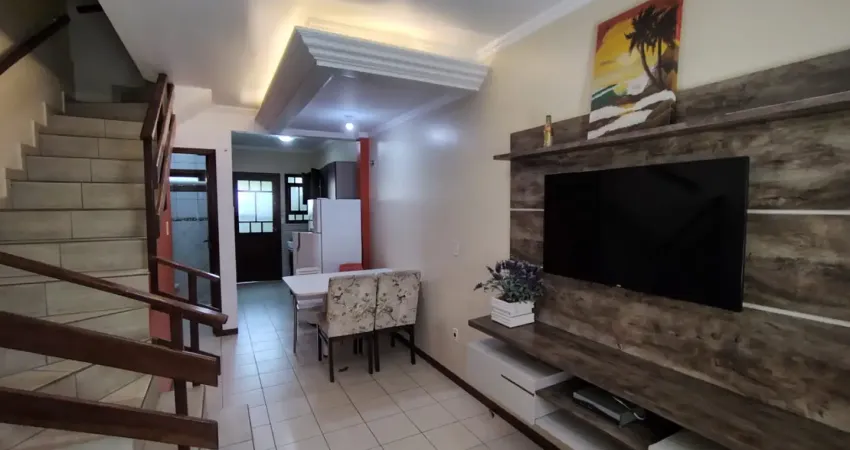 Casa com 2 quartos à venda na Rua Corrupião, 483, Bombas, Bombinhas