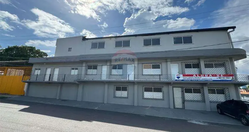 Prédio comercial de 900 m² disponível para aluguel no bairro Santo Antônio