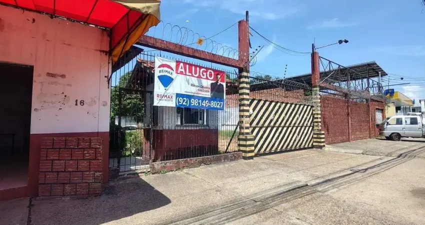 Alugo Ponto Comercial com 1800m2 no Lírio do Vale